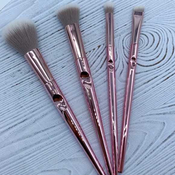 Brand New High Quality Make Up Brush Set Chrome - Picture 2 of 3